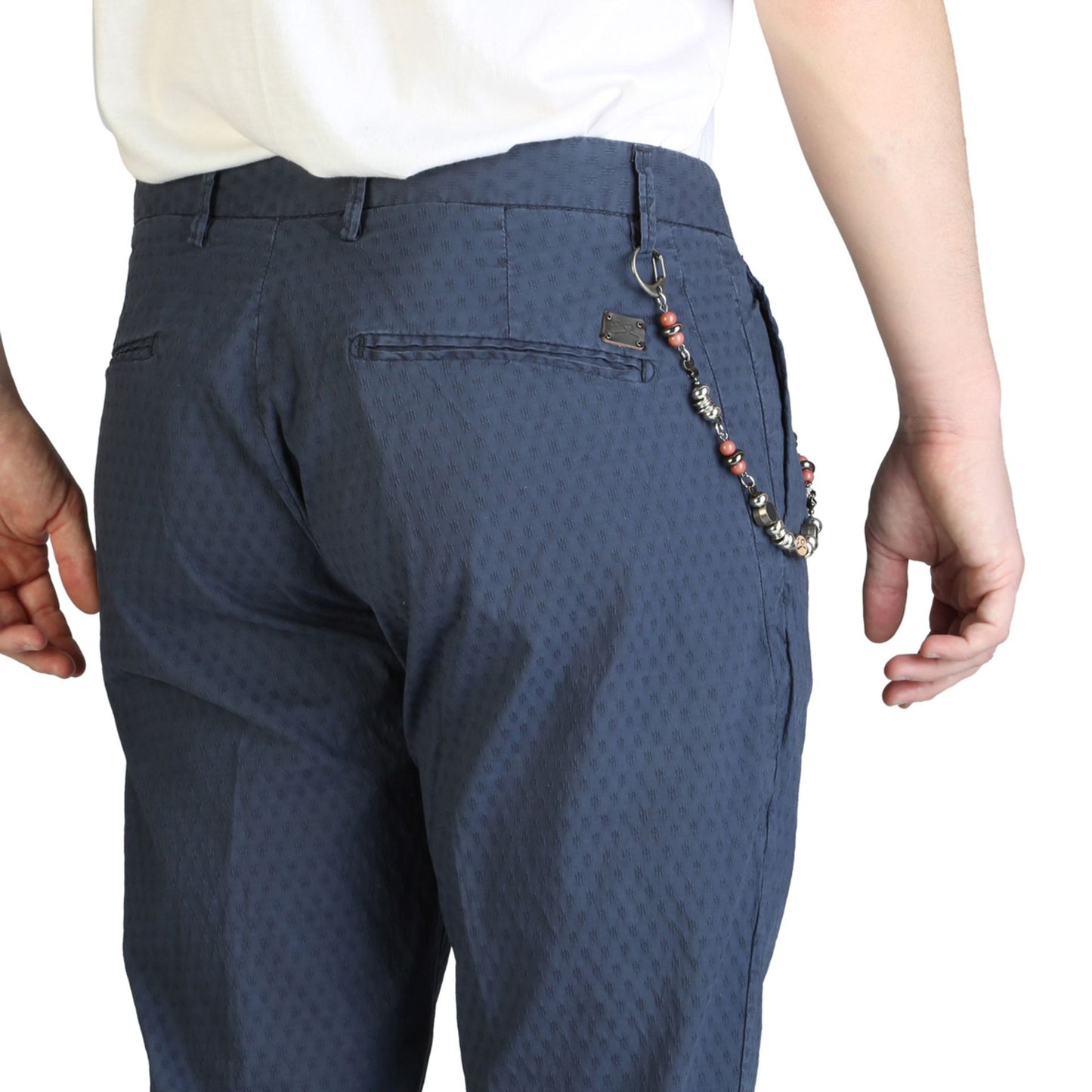 Yes Zee Broek